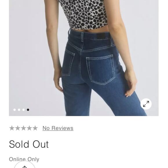 NWT Urban Renewal Velvet Baby Tee Sz Medium - Picture 4 of 12